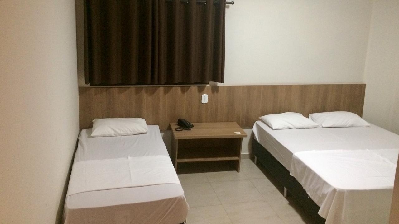 Cast Comfort Hotel Paranaíba Exteriör bild