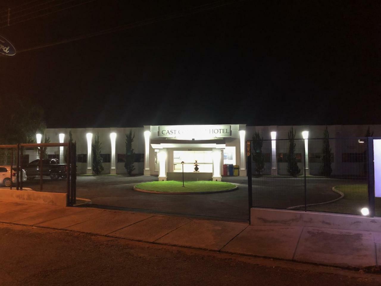 Cast Comfort Hotel Paranaíba Exteriör bild